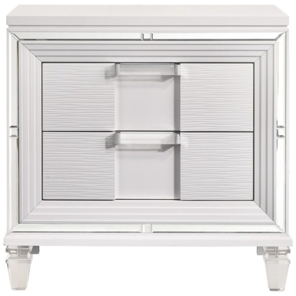 Nightstand w/ USB White