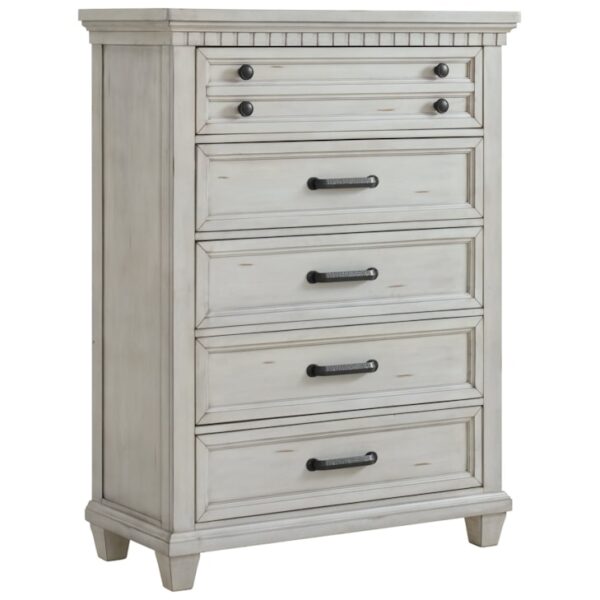 Cottage 8-Drawer Bedroom Chest with Dental Molding